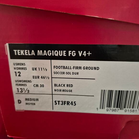 New Balance Unisex Tekela Magia Low Laced FG V4+ Soccer Shoe, Black 12 US Men